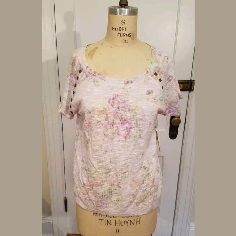 True Freedom Blouse Size L NWT